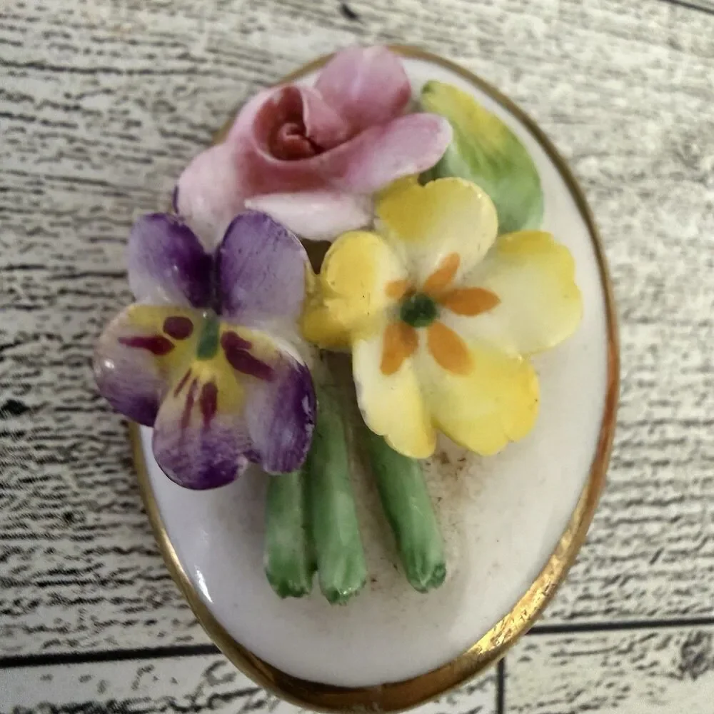 Artone Vintage British Bone China Yellow Rose Pansies Flower Brooch England